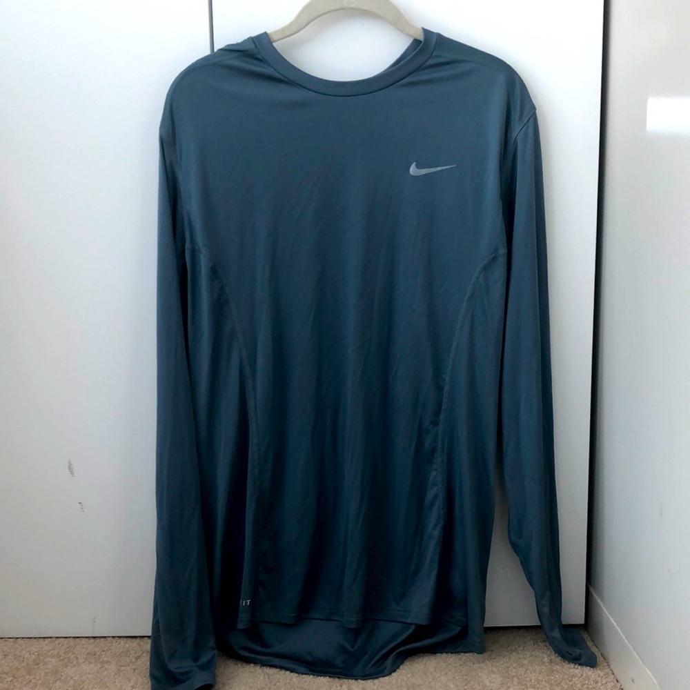 NIKE dry fit